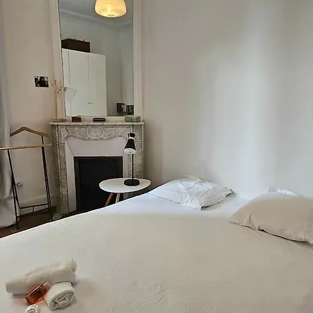 140m2 Haussmannian Familial Flat 16, At Clement's Paris