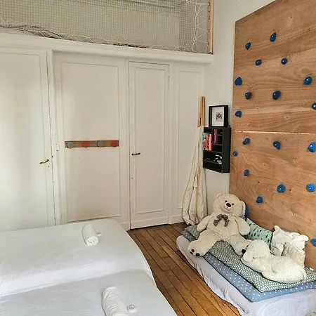140m2 Haussmannian Familial Flat 16, At Clement's *