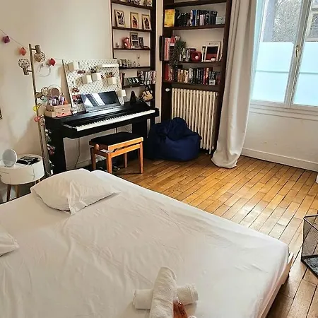 140m2 Haussmannian Familial Flat 16, At Clement's Apartment *